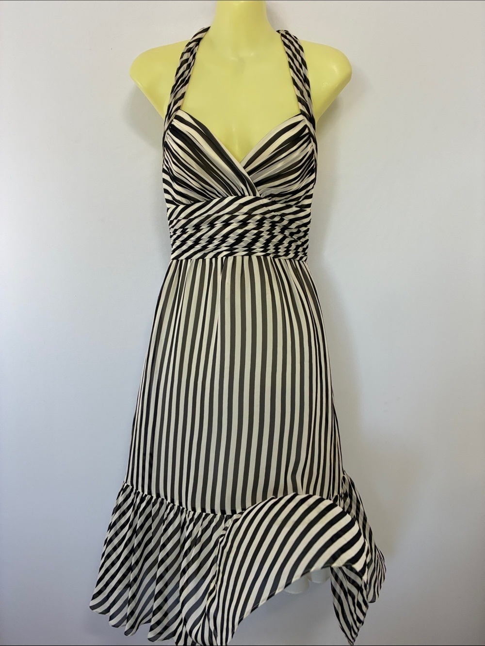 Bcbg Maxazria Y2K Silk Chiffon Halter Dress Like New Vintage Condition Sz6